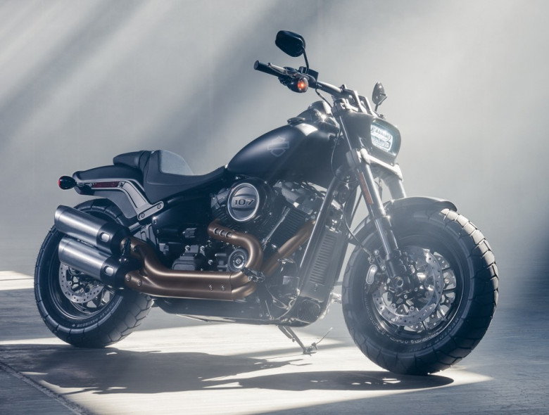 Linha Softail tem novo chassi, motor e visual para 8 modelos; 5 motos touring são renovadas.